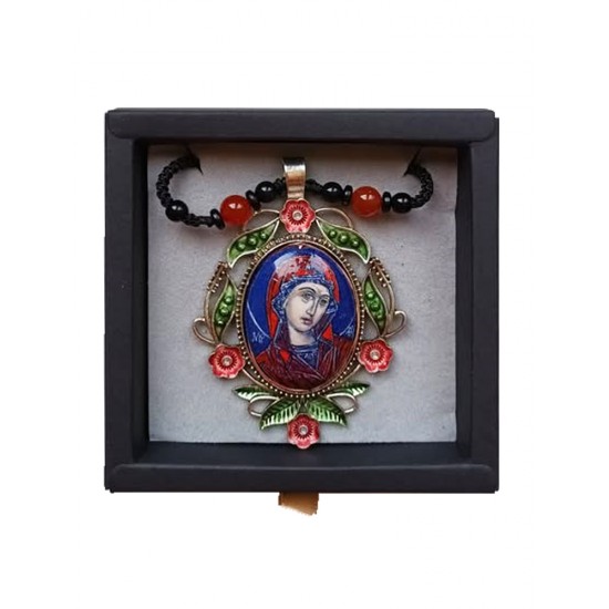 Медальон с ръчно рисувано изображение на Света Богородица