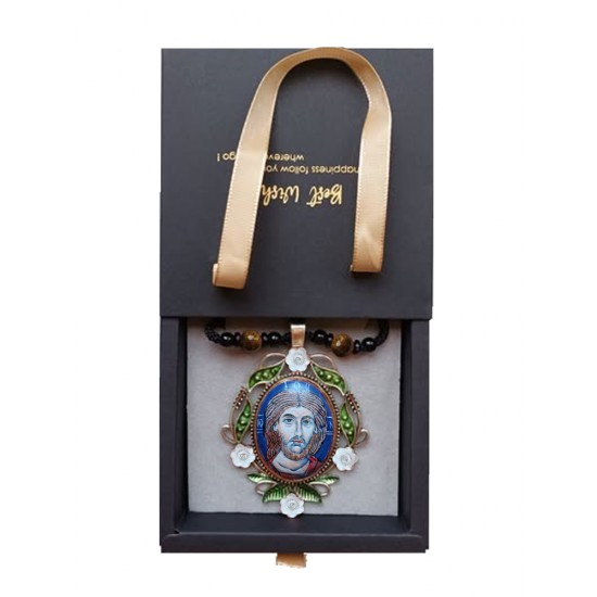 Медальон с ръчно рисувано изображение на Христос Пантократор