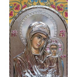 Икона „Казанска Свeта Богородица“
