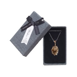 Медальон с ръчно рисувано изображение на Светия Дух