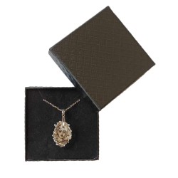 Медальон с ръчно рисуванo изображение на Ангел Хранител 