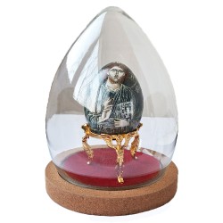 Икона „Христос Вседържител“ върху мраморно яйце