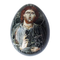 Икона „Христос Вседържител“ върху мраморно яйце